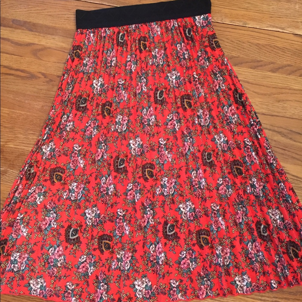 Pleated Midi Skirt with Elastic waist